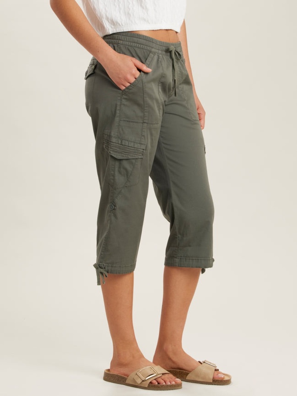 🆕 Supplies by Union Bay Harriet Crop Pants Drawstring Cargo Capris in Olive - Picture 5 of 9
